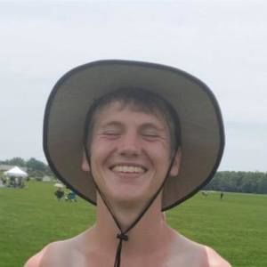 Meet your Posher, Adam